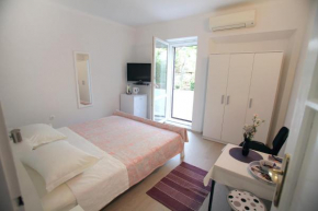 Rooms Feme